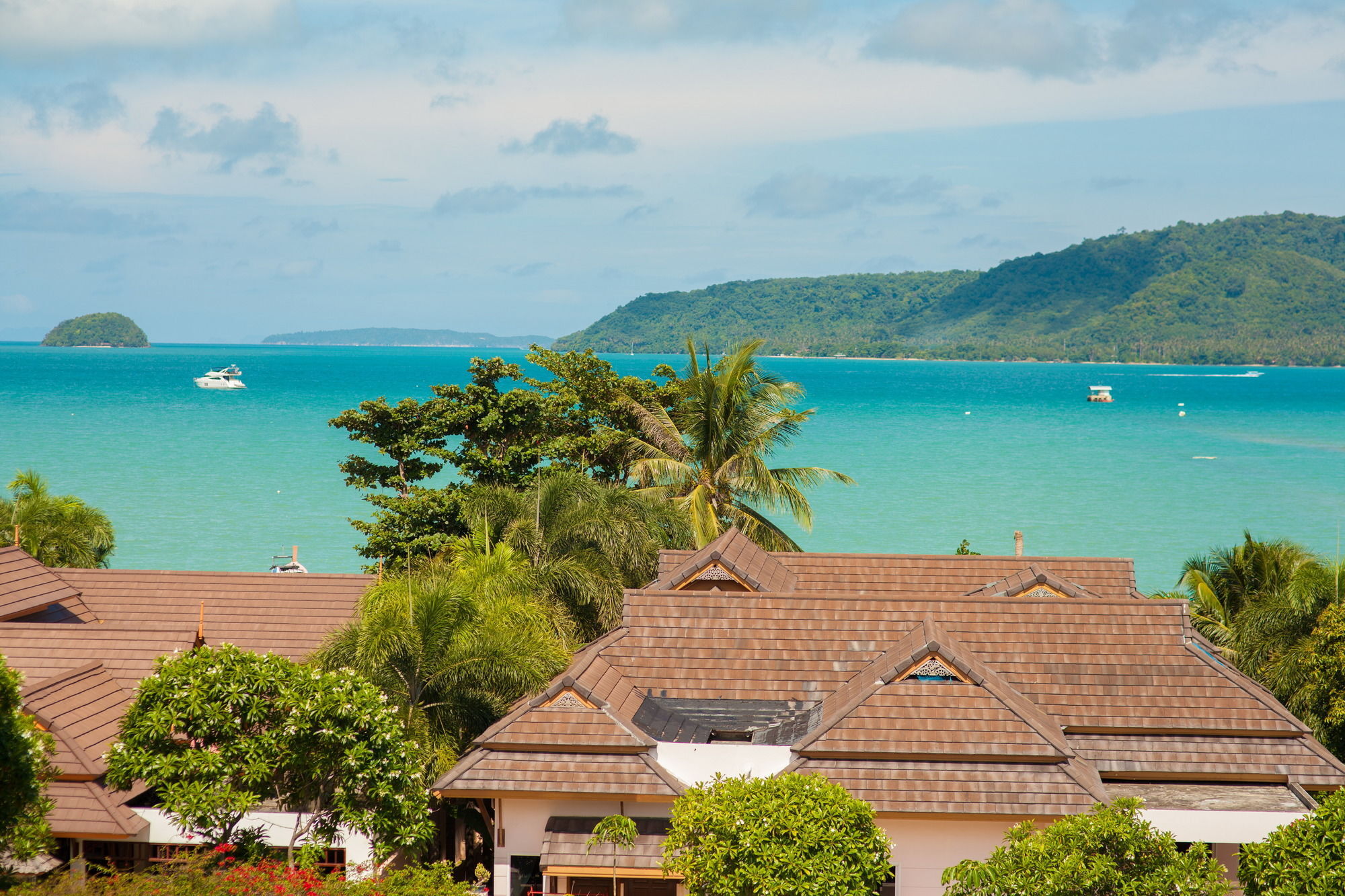 Chalong Beach Hotel Phuket Rawai Екстер'єр фото